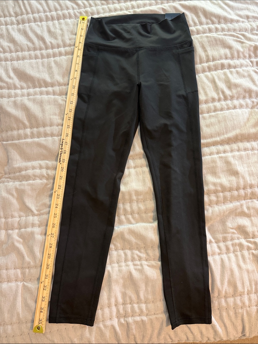 DSG Black High-Rise Leggings with Side Pockets